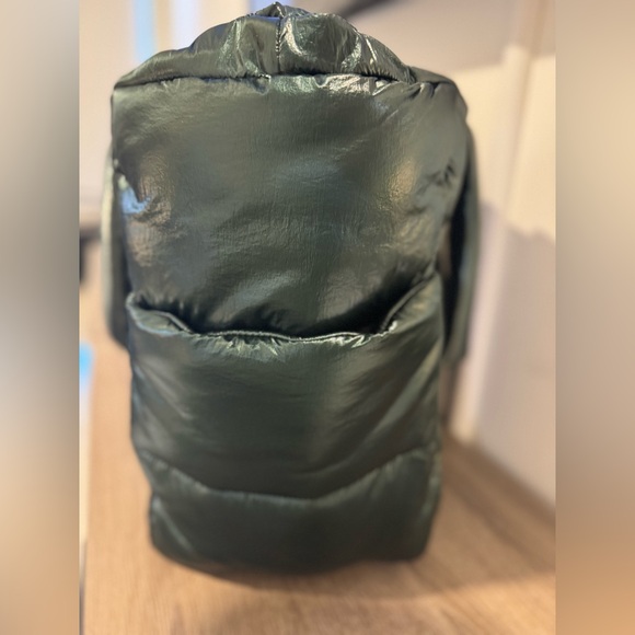 Thacker Puffy Quinn Tote Large Metallic Travel Pockets Pristine Condition $168 - Picture 4 of 12